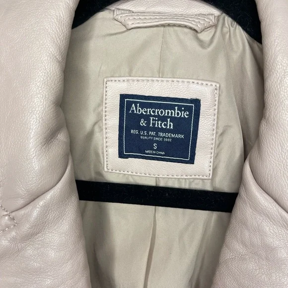 Pink Abercrombie and Fitch Leather Jacket Size Small - Picture 3 of 5